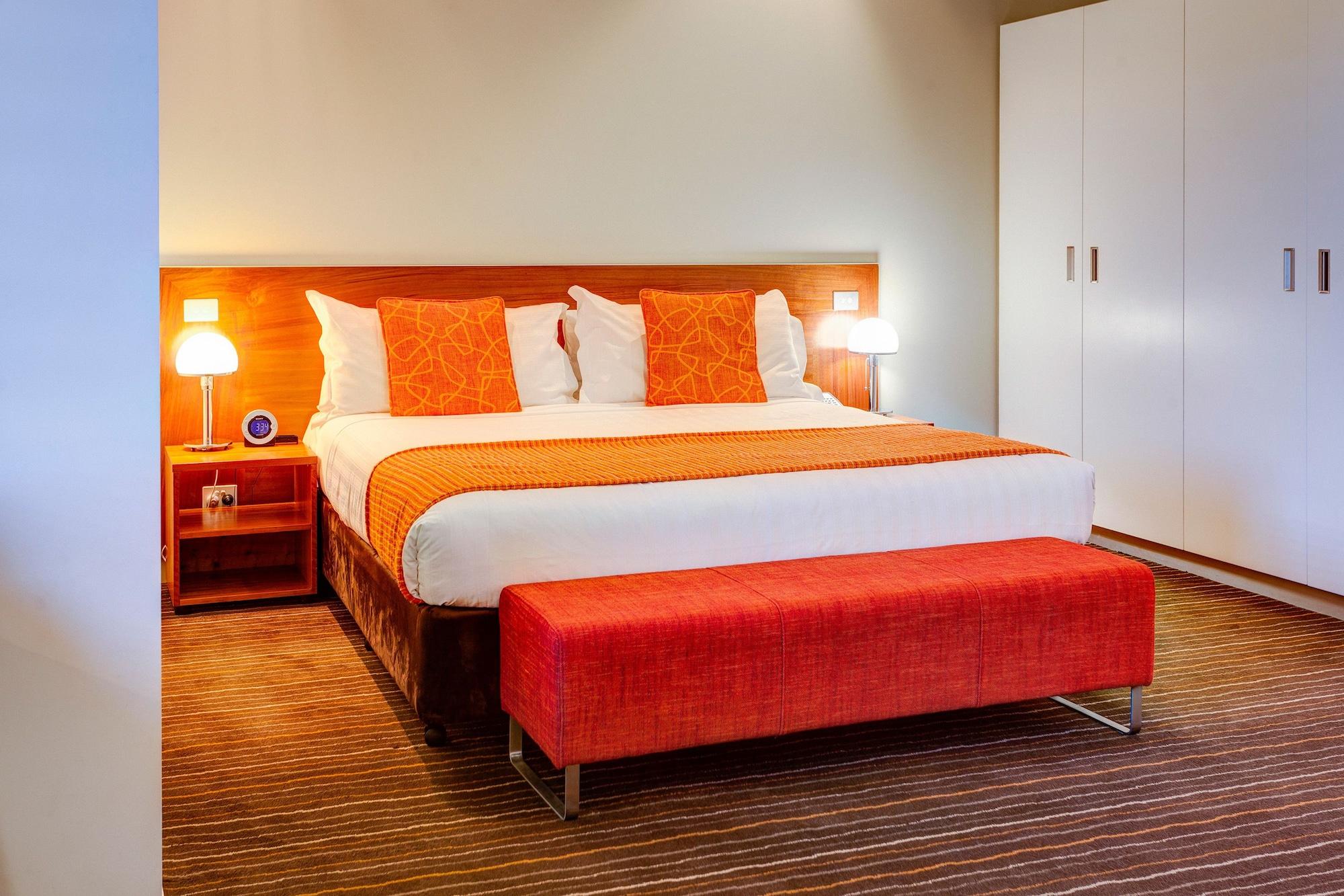 มันตรา ชาร์ลส์ โฮเทล ลอนเซสตัน Hotel ลอนเชสตัน ภายนอก รูปภาพ