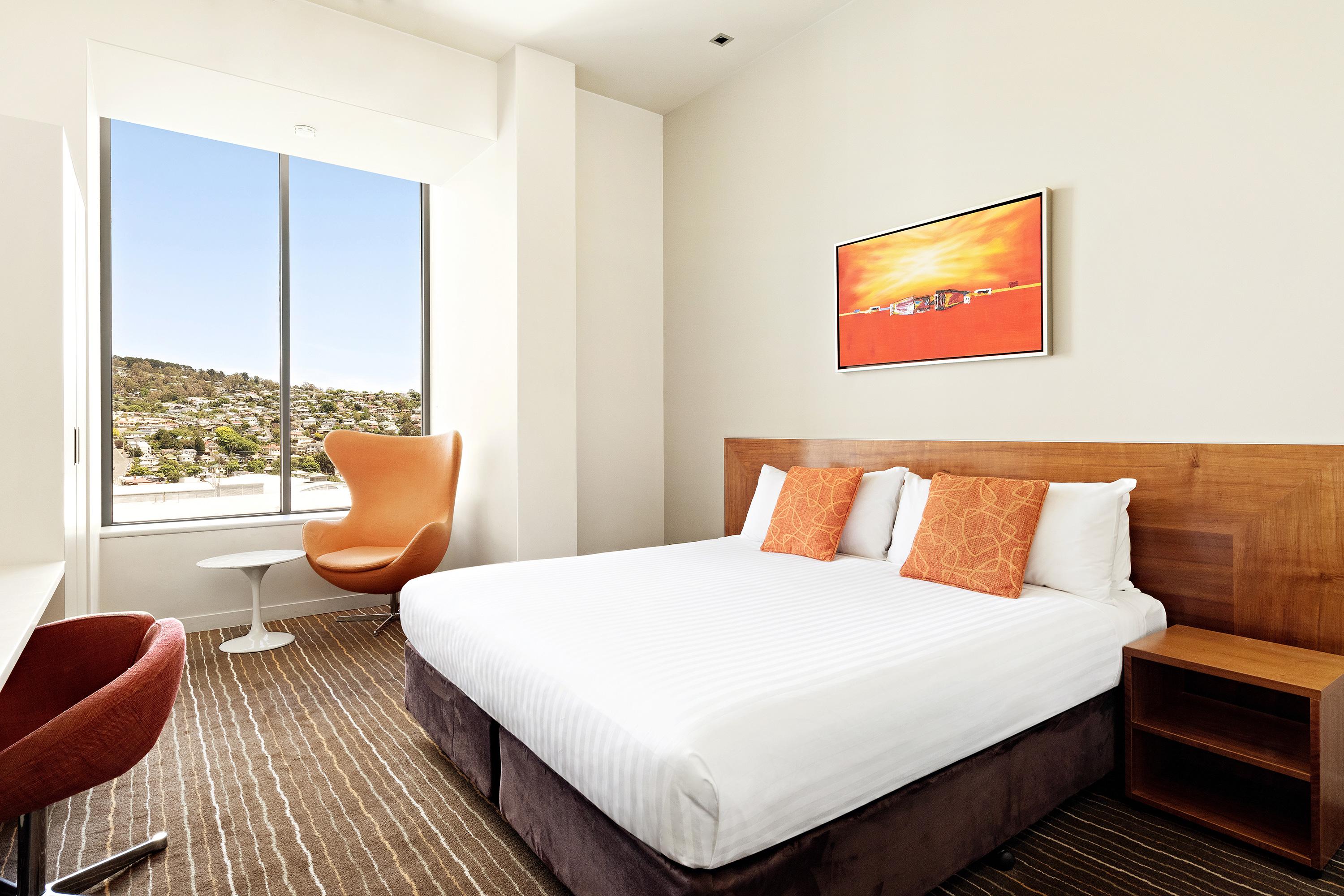 มันตรา ชาร์ลส์ โฮเทล ลอนเซสตัน Hotel ลอนเชสตัน ภายนอก รูปภาพ